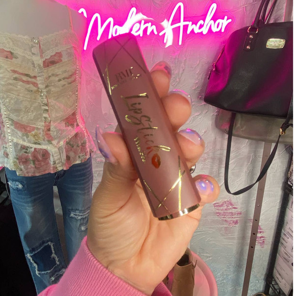 NEW Click Bullet Nude Matte Lipstick by Romantic Beauty #14 - Picture 2 of 6